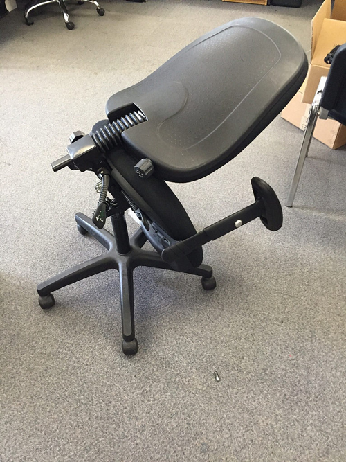 Chair rubbish removal in Adelaide Chair rubbish removal in Adelaide